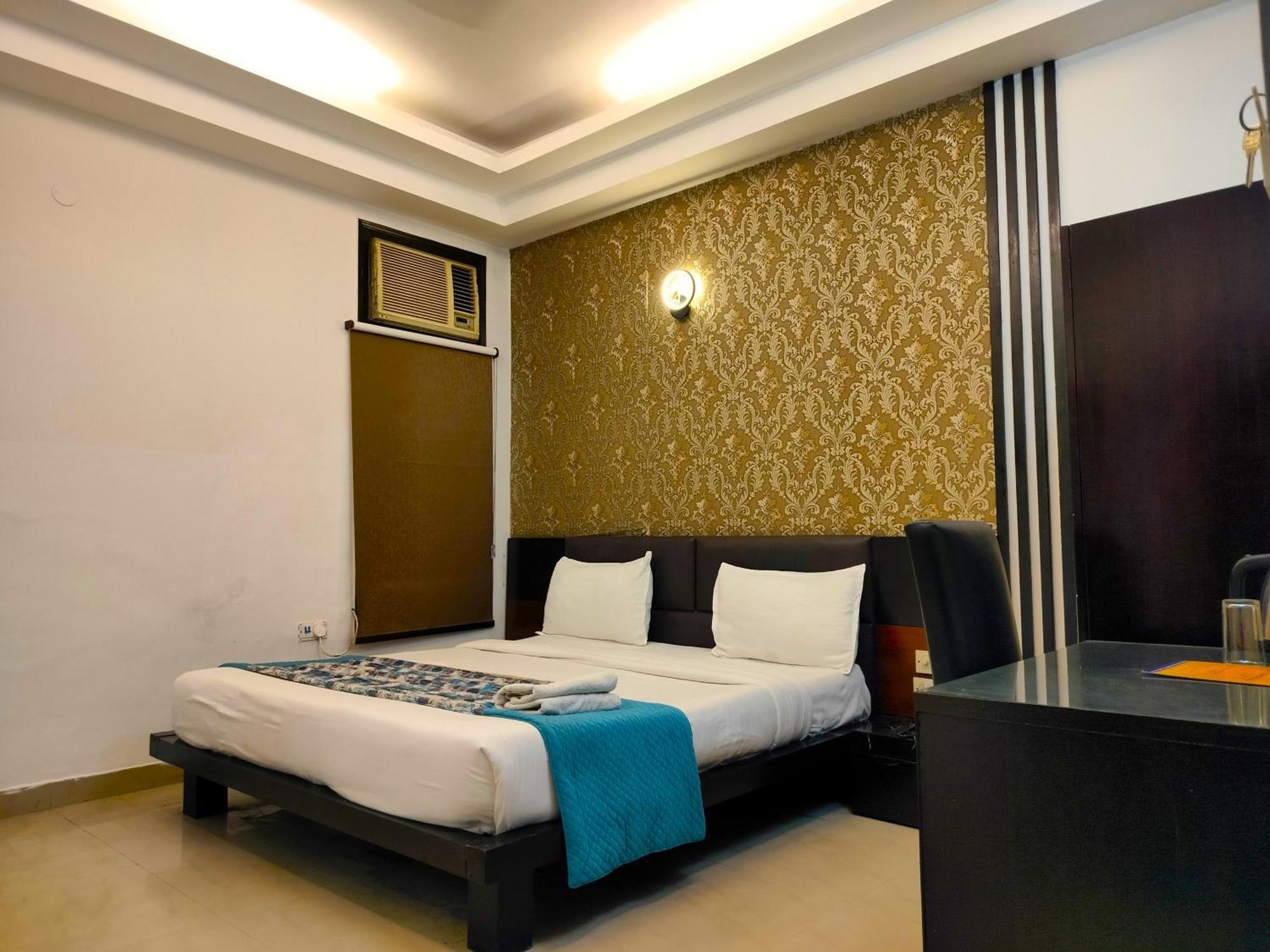 Bed & Breakfast Jad Residency Airport