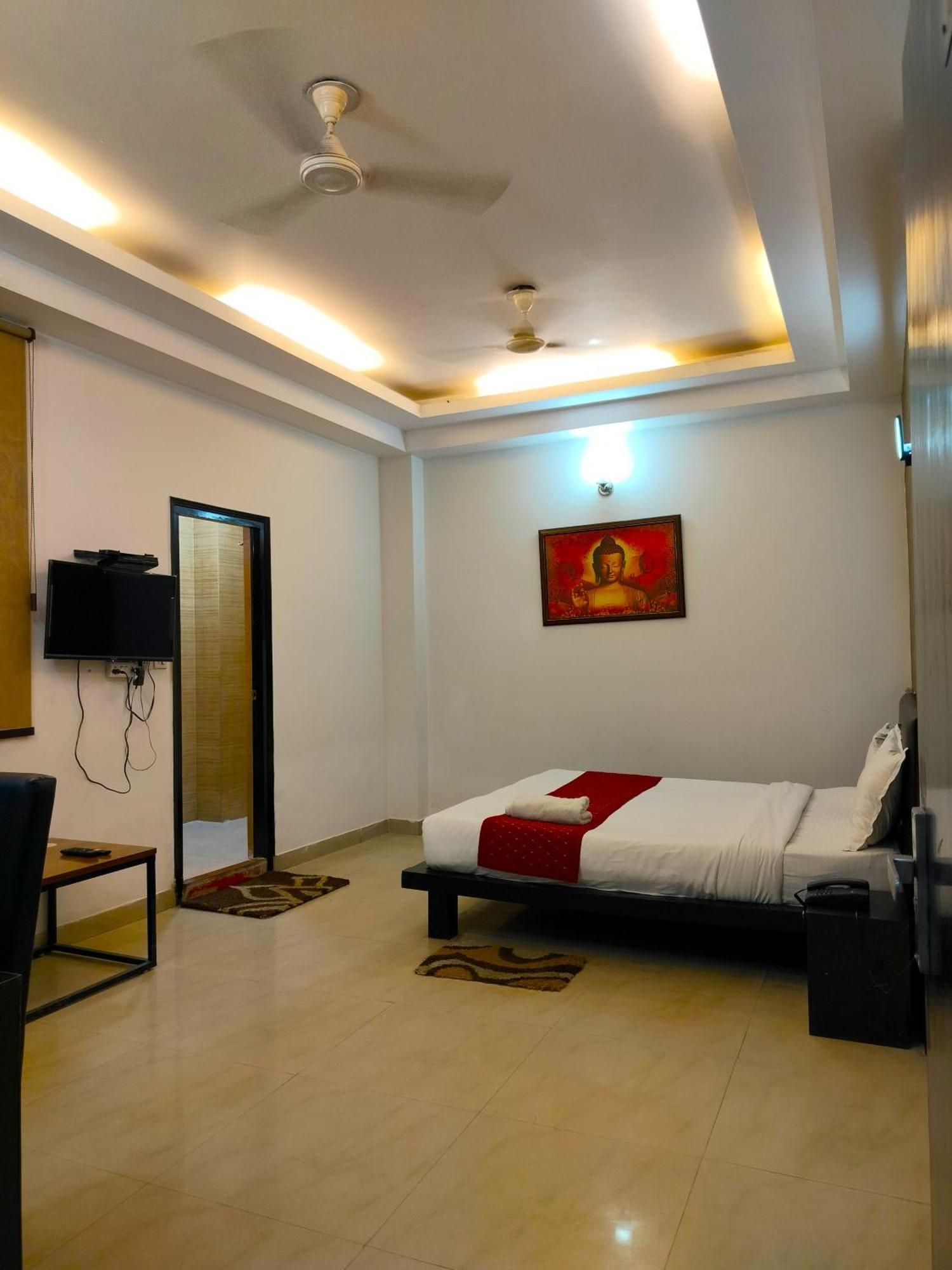 Bed & Breakfast Jad Residency Airport New Delhi